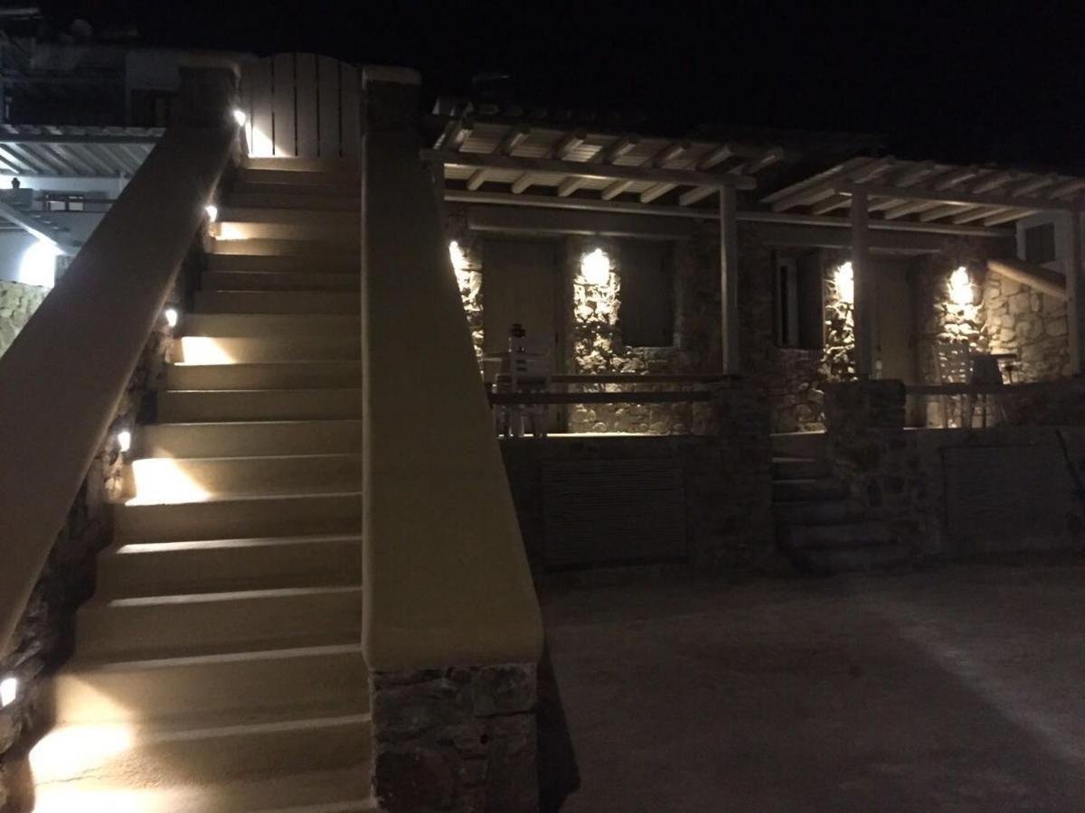 Ultramare Superior Suites With Seaview Mykonos Town Exterior photo