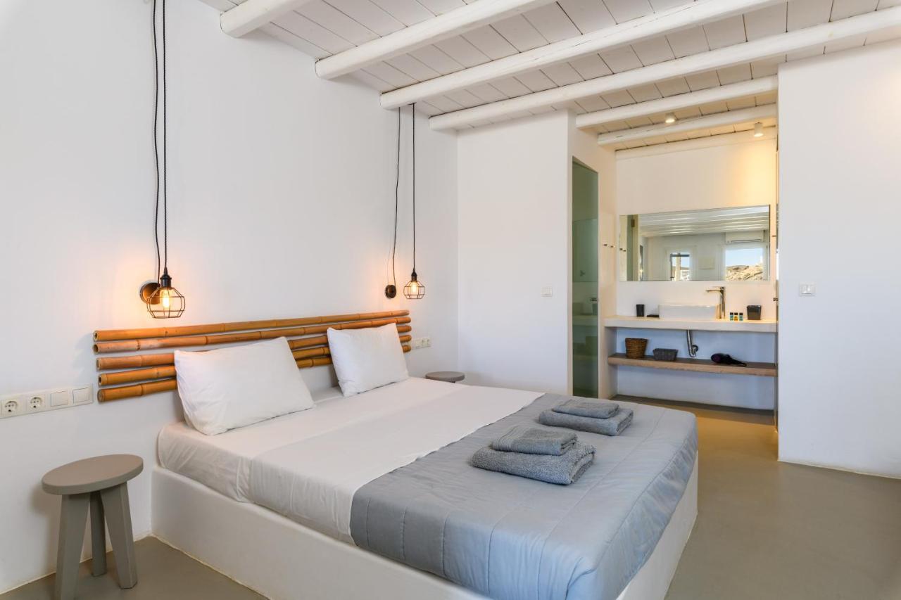 Ultramare Superior Suites With Seaview Mykonos Town Exterior photo