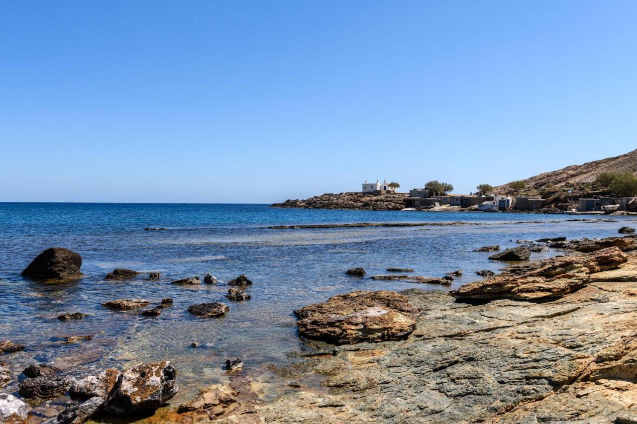Ultramare Superior Suites With Seaview Mykonos Town Exterior photo